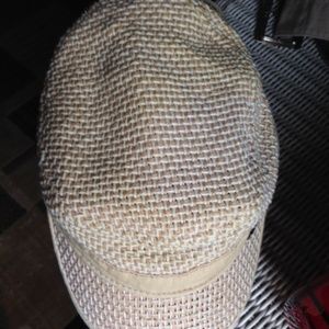 Beige cap with patterns